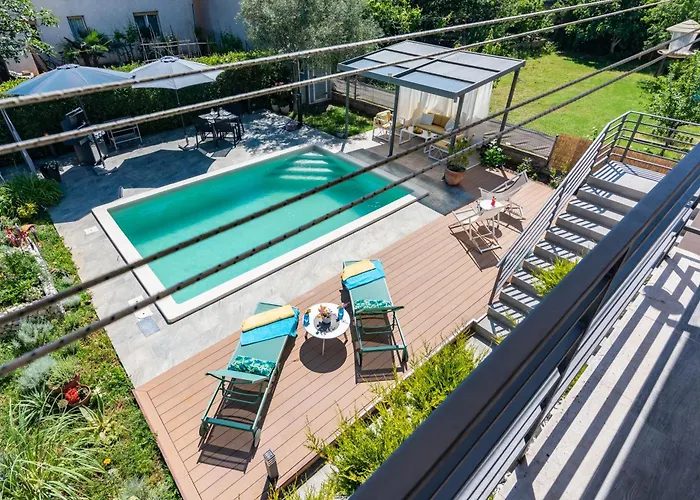 Superior Apartment With Private Pool * Pula