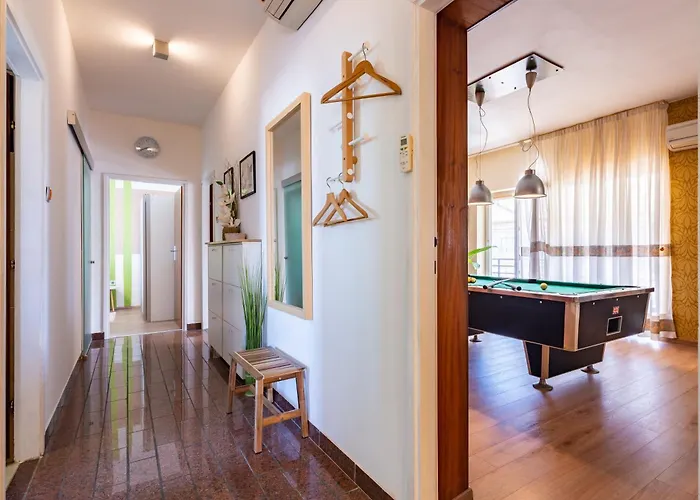 Superior Apartment With Private Pool *